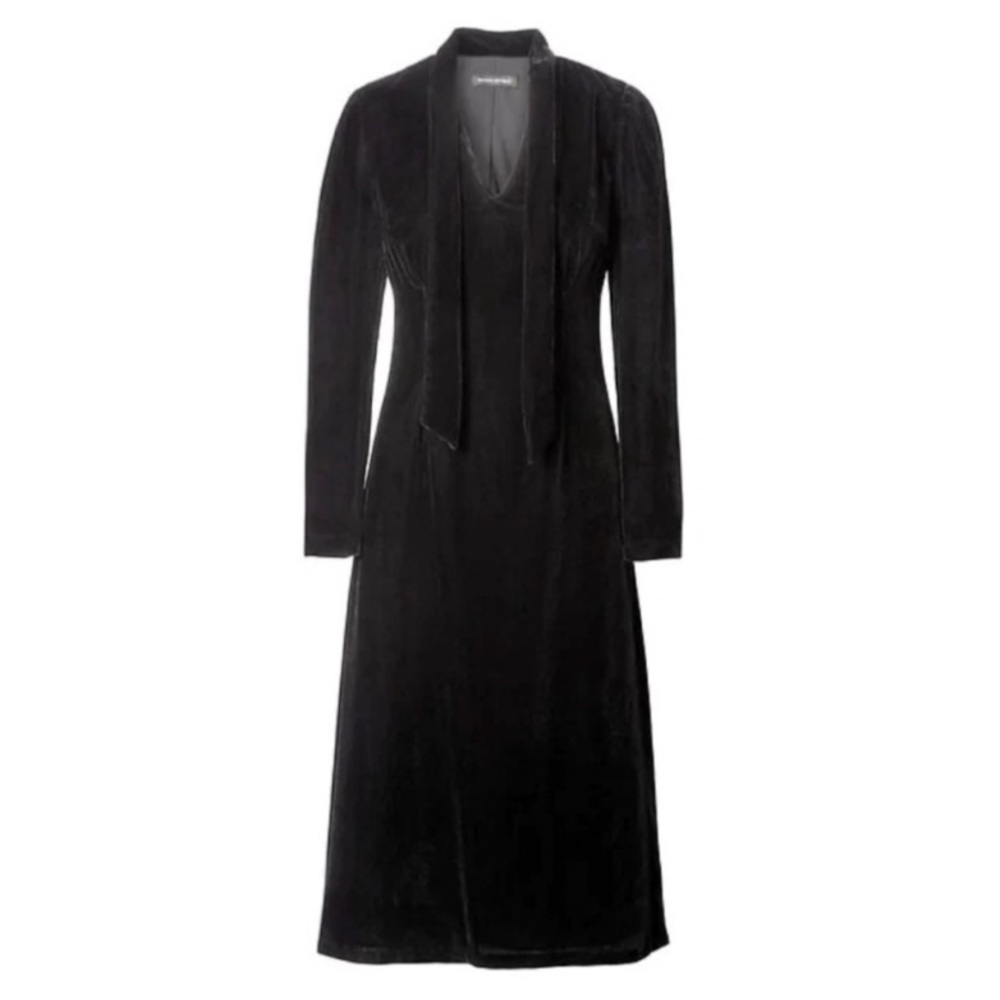 Banana Republic x Olivia Palermo Velvet Dr…